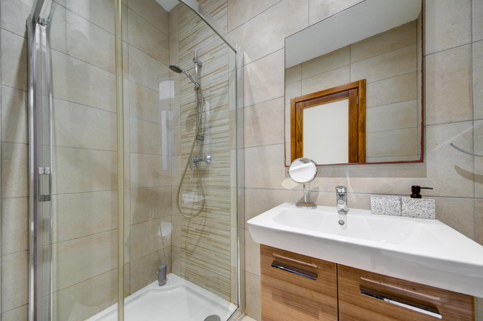 סיינט פול ביי Top Floor Apt With Common Pool Close To All Amenities מראה חיצוני תמונה