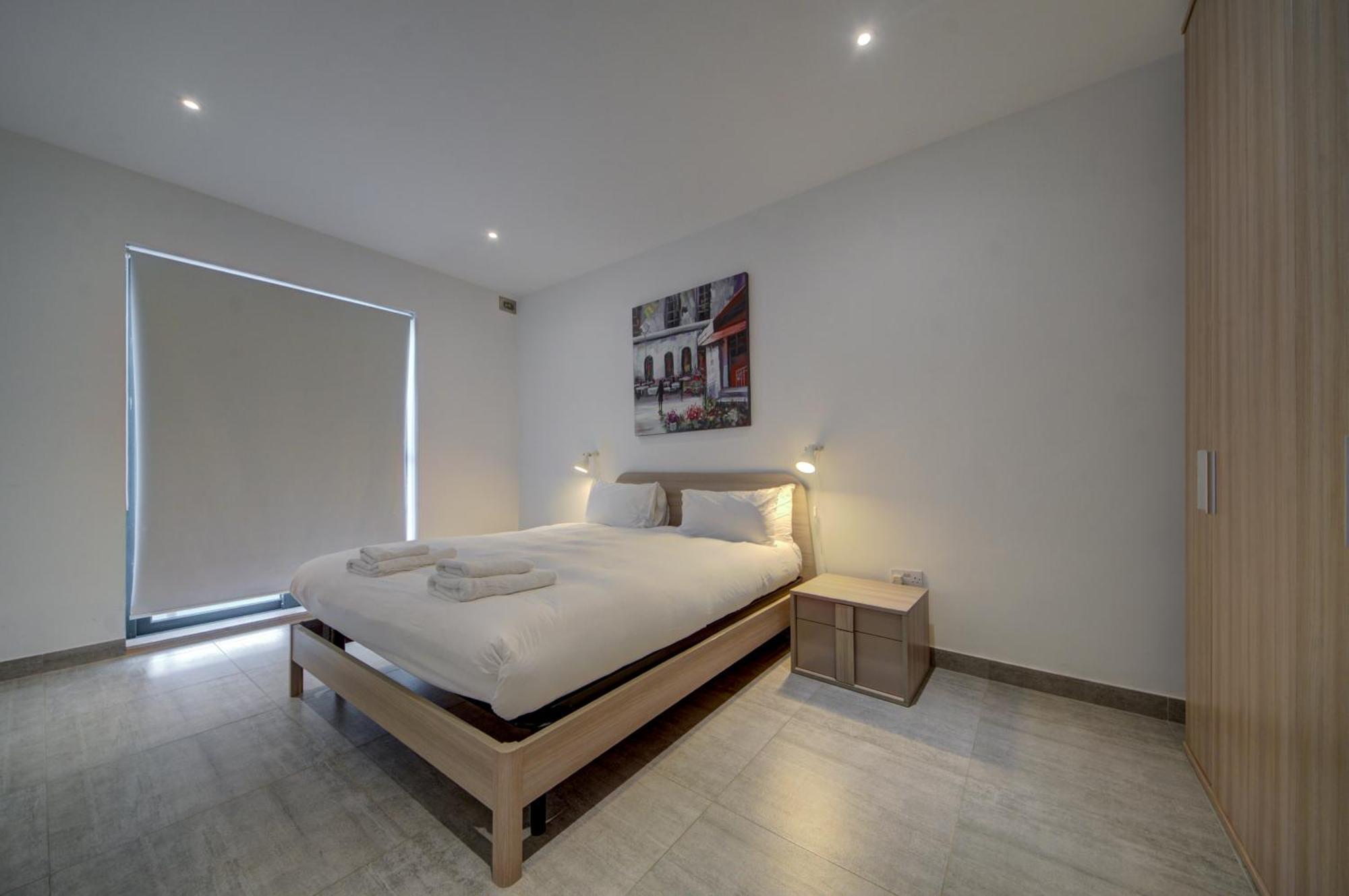 סיינט פול ביי Top Floor Apt With Common Pool Close To All Amenities מראה חיצוני תמונה