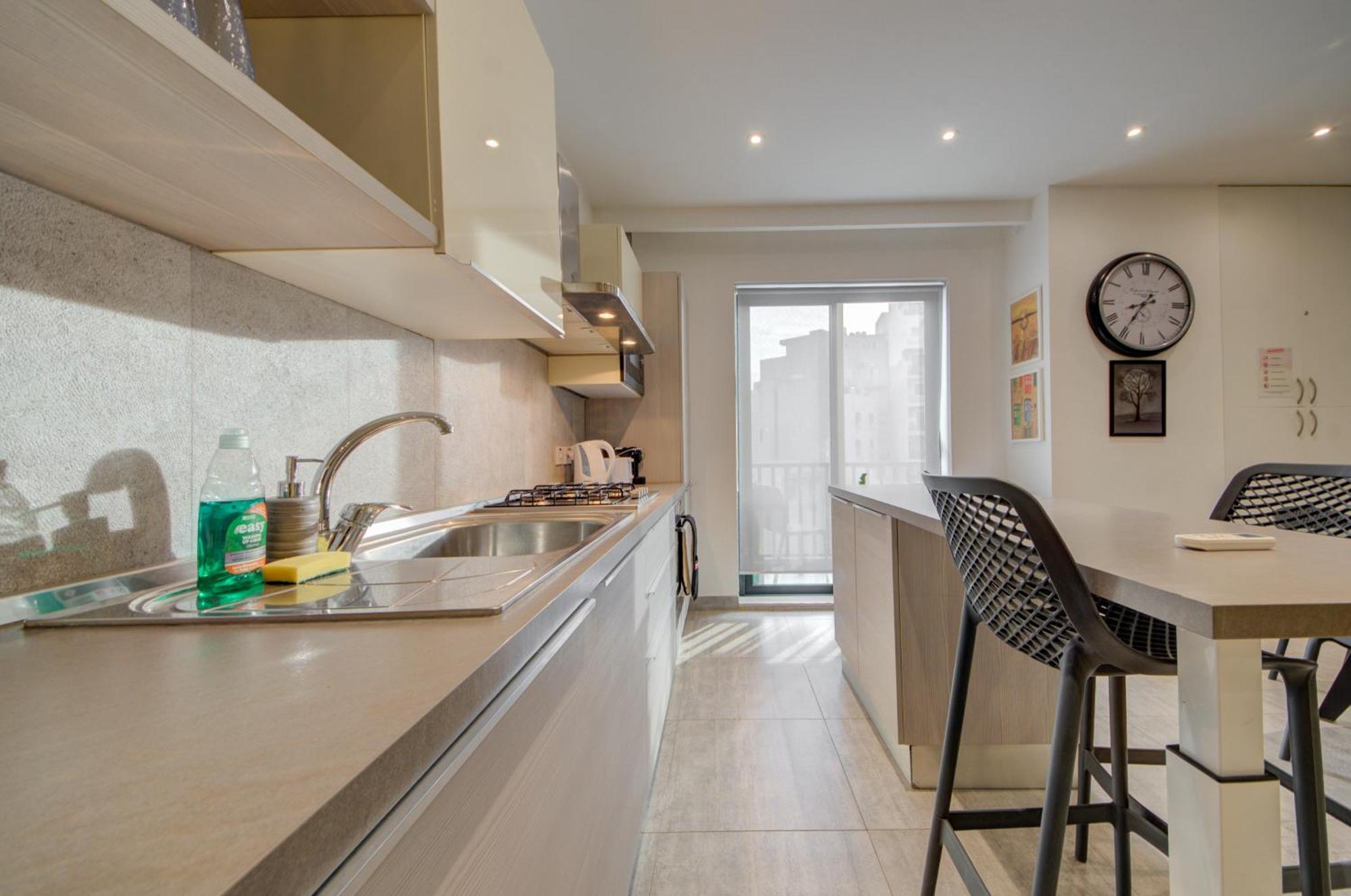 סיינט פול ביי Top Floor Apt With Common Pool Close To All Amenities מראה חיצוני תמונה
